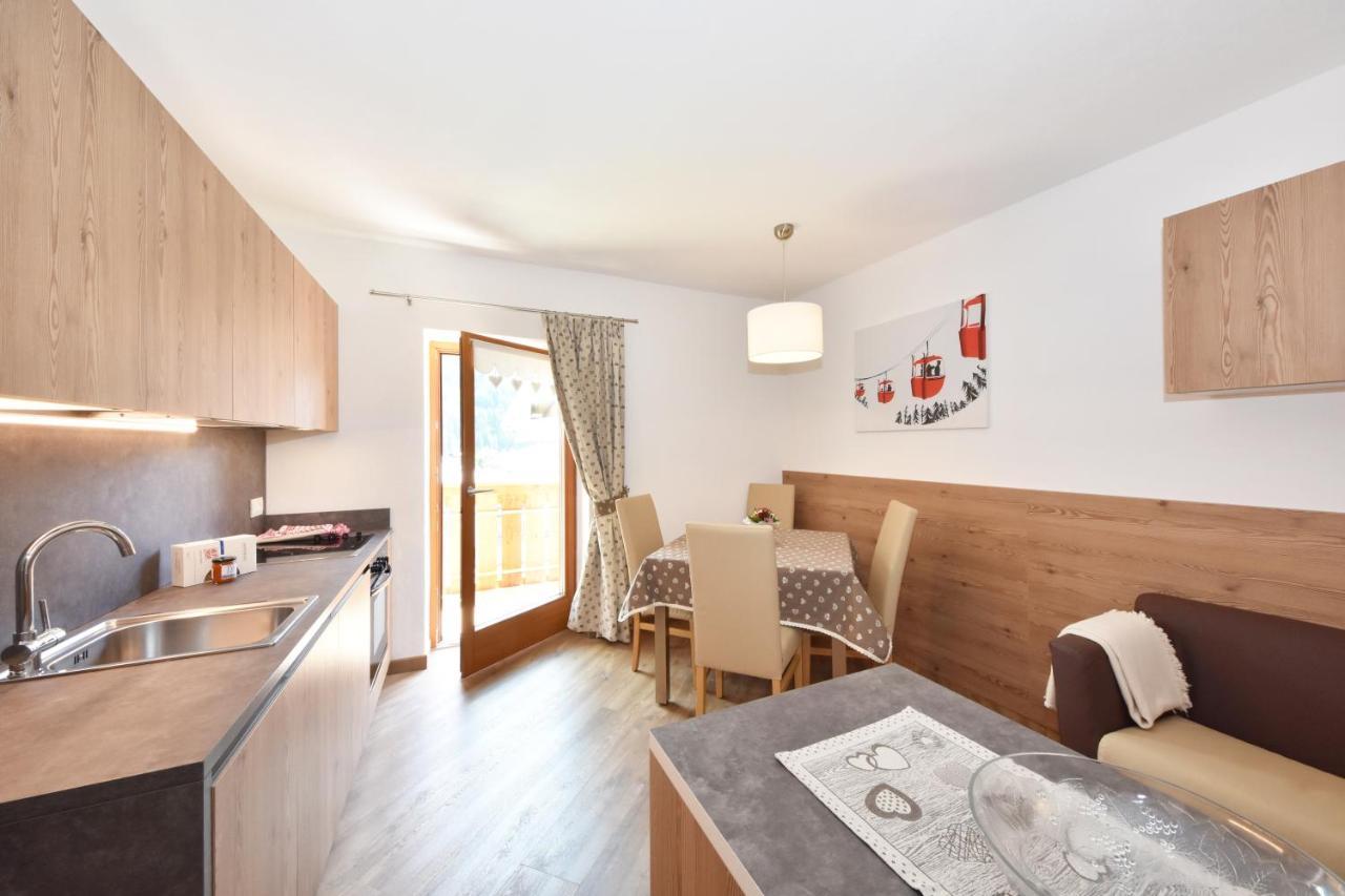 Casa Dorich Appartement Pozza di Fassa Buitenkant foto